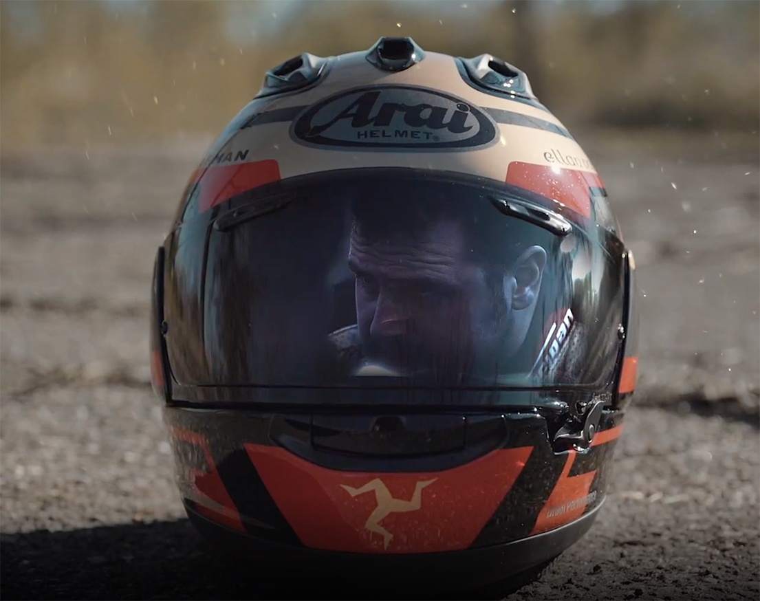 casques moto arai